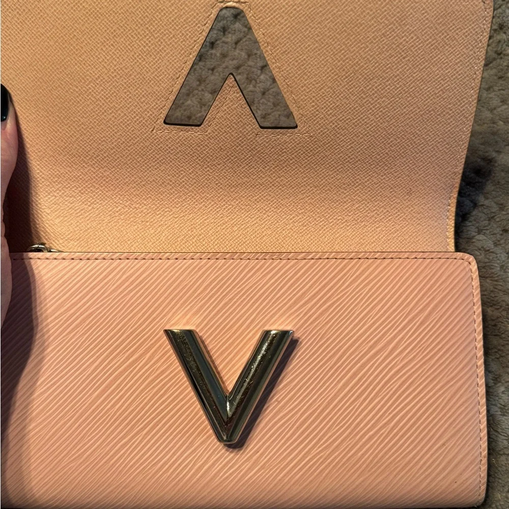 Louis Vuitton louis vuitton